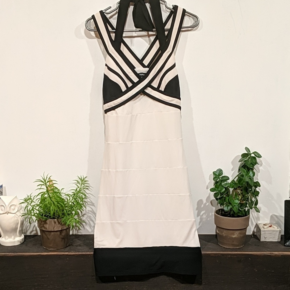 Le Chateau dress